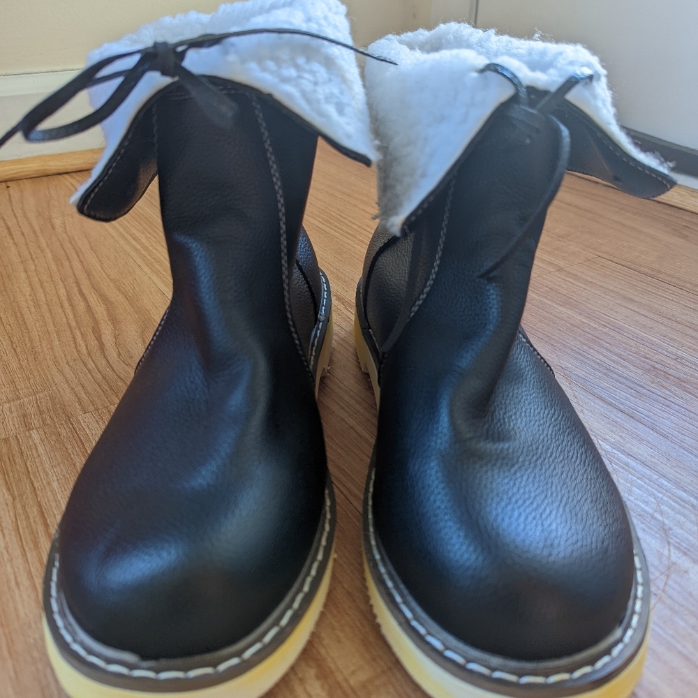 Midcalf boots